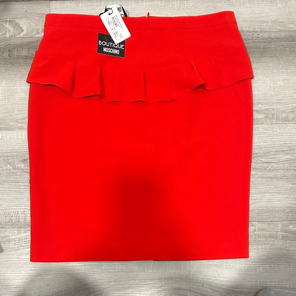 Moschino Vibrant Red Pencil Skirt